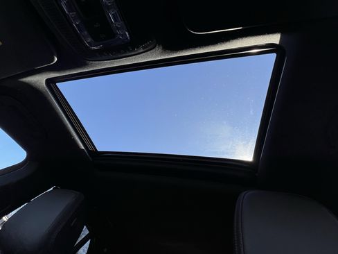 Used 2023 Mercedes-Benz GLE 53 AMG 4MATIC image 29