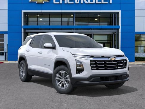 New 2026 Chevrolet Equinox LT w/ Convenience Package II FWD image 7