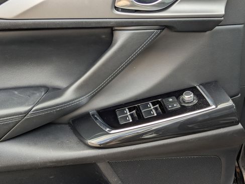 Used 2019 MAZDA CX-9 Touring image 12