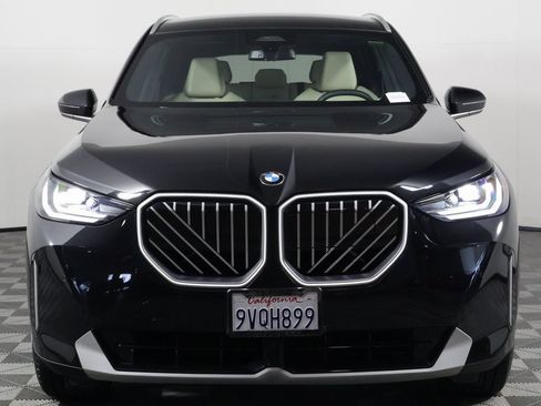 Used 2026 BMW X3 xDrive30i w/ Convenience Package AWD/4WD image 2