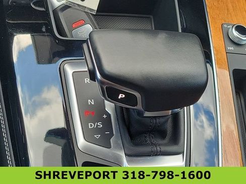 Used 2022 Audi Q5 2.0T Premium Plus w/ Premium Plus Package AWD/4WD image 15