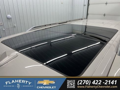 Used 2024 Lincoln Navigator L Reserve image 34