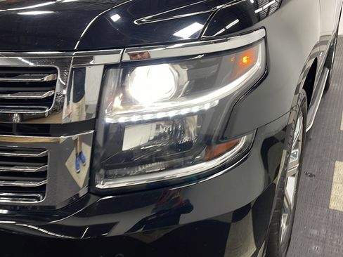 Used 2017 Chevrolet Tahoe Premier AWD/4WD image 27