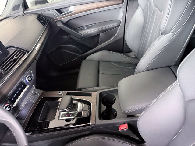 Certified 2024 Audi Q5 2.0T Premium Plus AWD/4WD image 18
