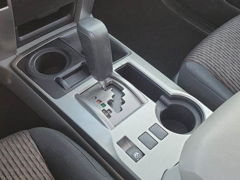 Used 2011 Toyota 4Runner SR5 image 30