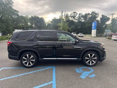 Certified 2023 Honda Pilot Elite image 9
