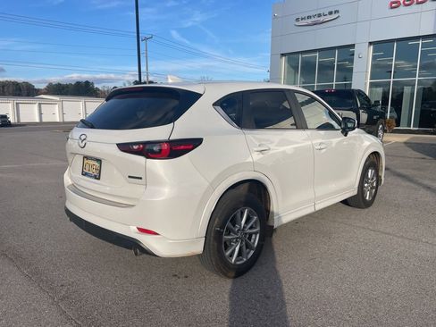 Used 2024 MAZDA CX-5 AWD 2.5 S w/ Preferred Package image 6