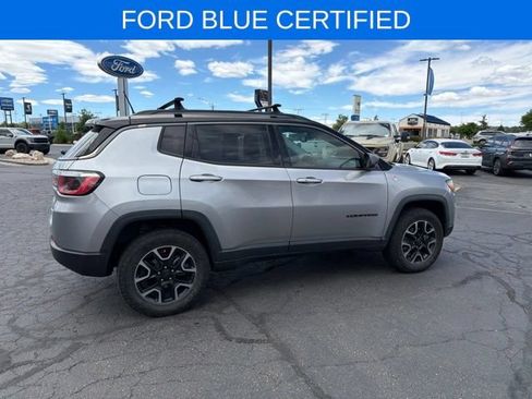 Used 2019 Jeep Compass Trailhawk AWD/4WD image 8