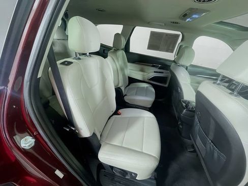 Used 2022 Kia Telluride S AWD/4WD image 31
