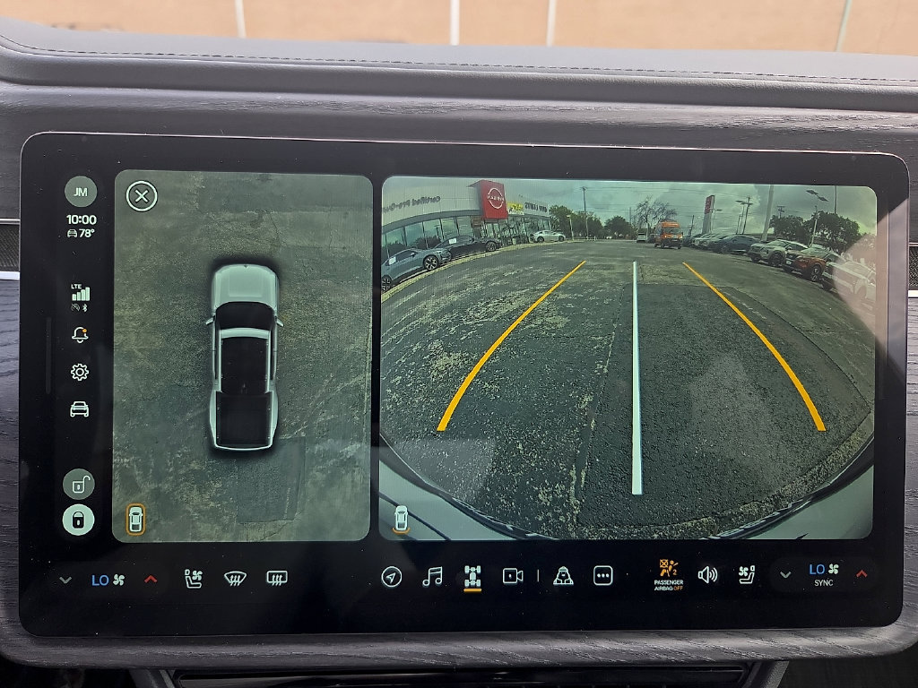 Used 2025 Rivian R1T Adventure Dual AWD/4WD image 19