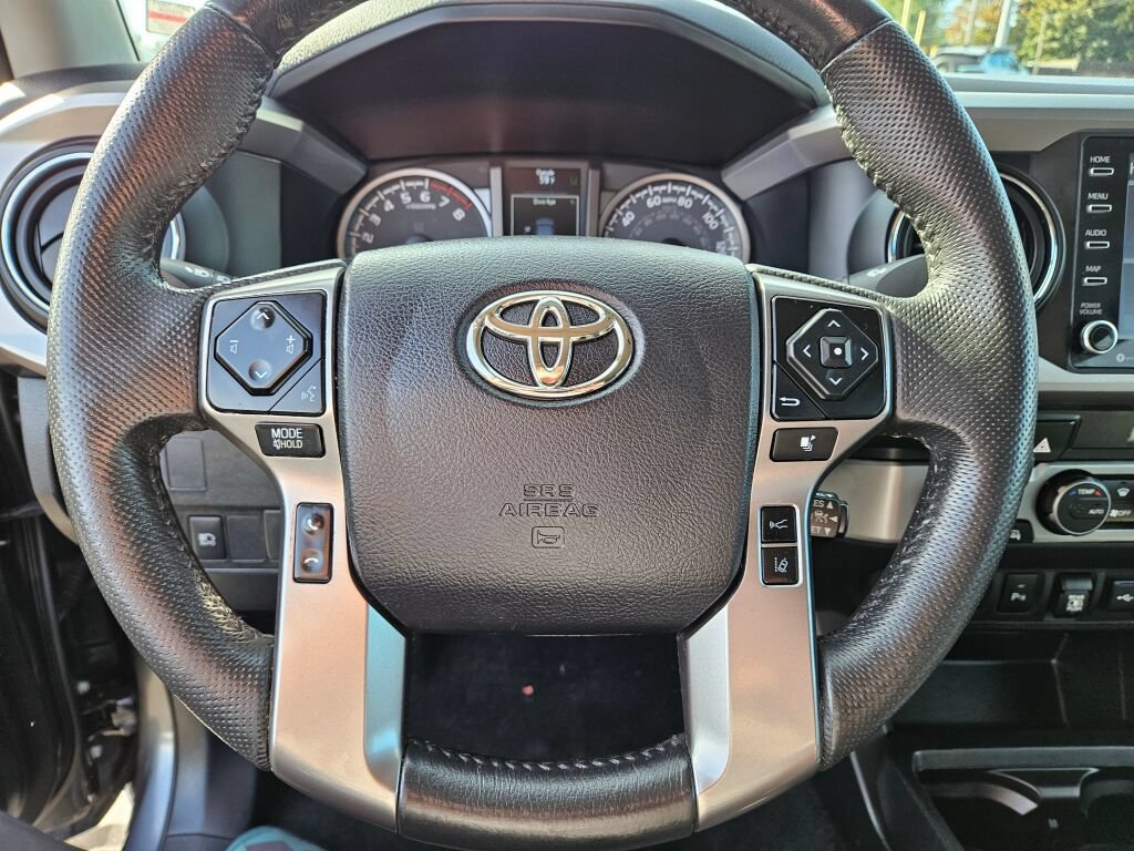 Used 2021 Toyota Tacoma SR5 AWD/4WD image 20