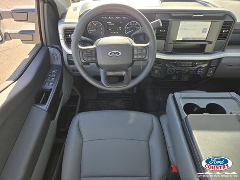 New 2026 Ford F250 XL w/ XL Chrome Package image 8