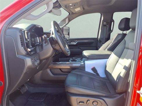 Used 2024 Chevrolet Silverado 2500 LTZ w/ LTZ Plus Package image 24