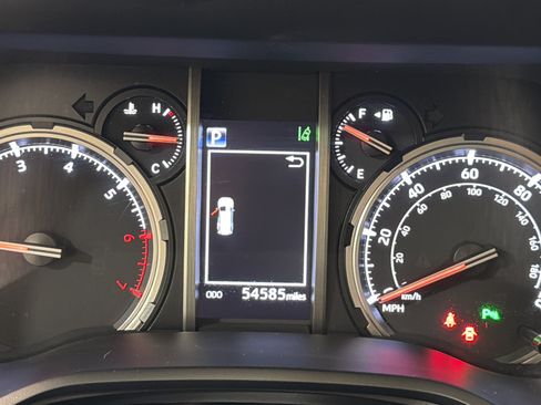 Used 2022 Toyota 4Runner Limited AWD/4WD image 15