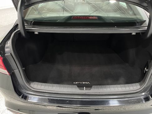 Used 2018 Kia Optima SX w/ Technology Package FWD image 29