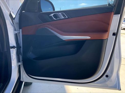 Used 2022 BMW X5 xDrive40i w/ Premium Package image 20