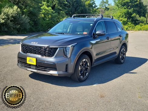 Used 2024 Kia Sorento S w/ Panoramic Sunroof Package AWD/4WD image 1