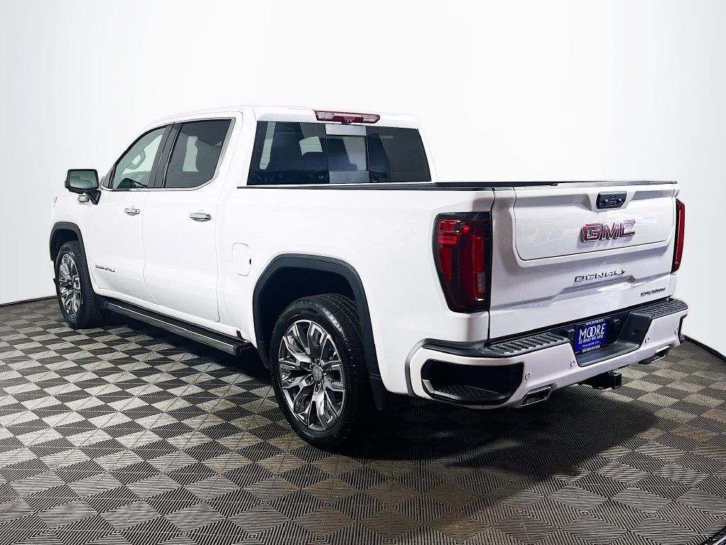 Used 2023 GMC Sierra 1500 Denali w/ Denali Reserve Package AWD/4WD image 5