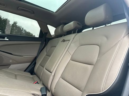 Used 2019 Hyundai Tucson Ultimate image 18