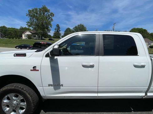 Used 2020 RAM 2500 Big Horn w/ Level 1 Equipment Group AWD/4WD image 3