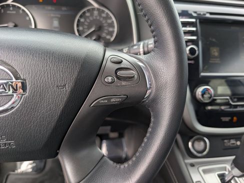 Used 2019 Nissan Murano SV w/ Premium Package image 25