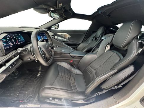 Used 2024 Chevrolet Corvette Stingray Preferred Cpe w/ Z51 Performance Package RWD image 10