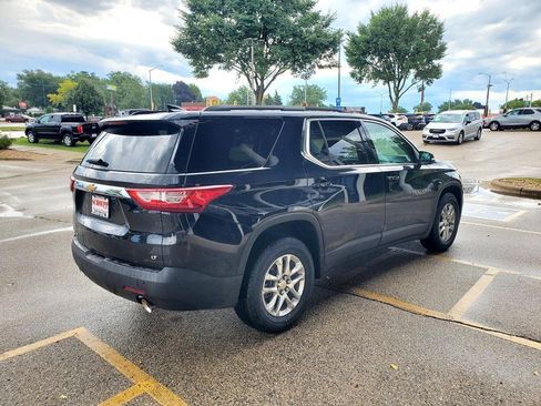Used 2021 Chevrolet Traverse LT AWD/4WD image 5
