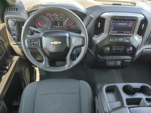 Used 2021 Chevrolet Silverado 1500 Custom AWD/4WD image 17