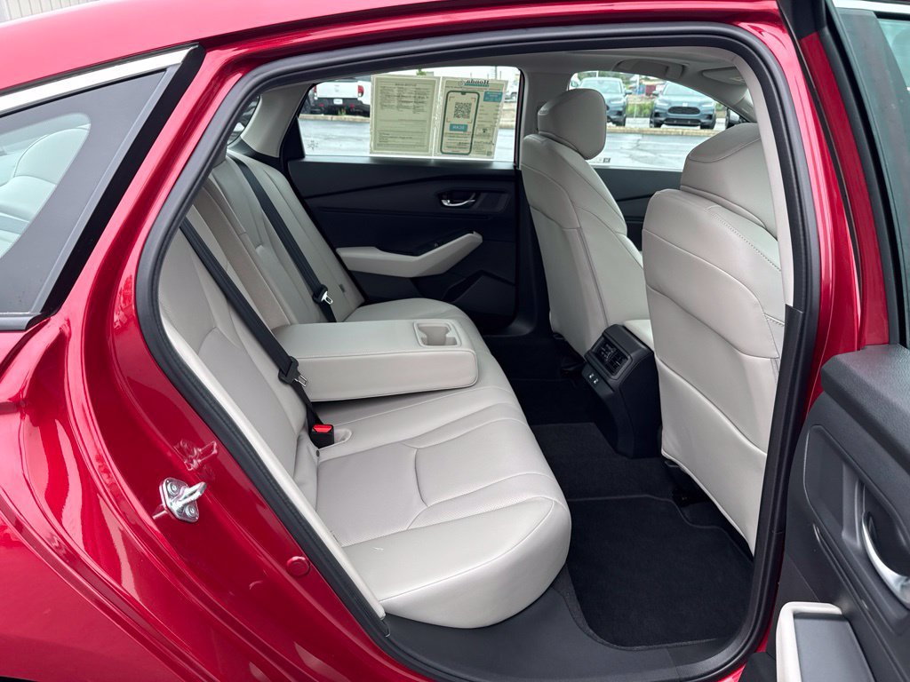 Certified 2025 Honda Accord EX-L image 37