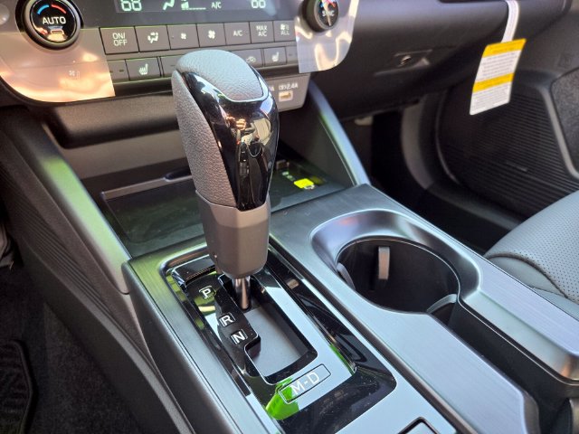 New 2026 Subaru Outback Touring XT AWD/4WD image 12