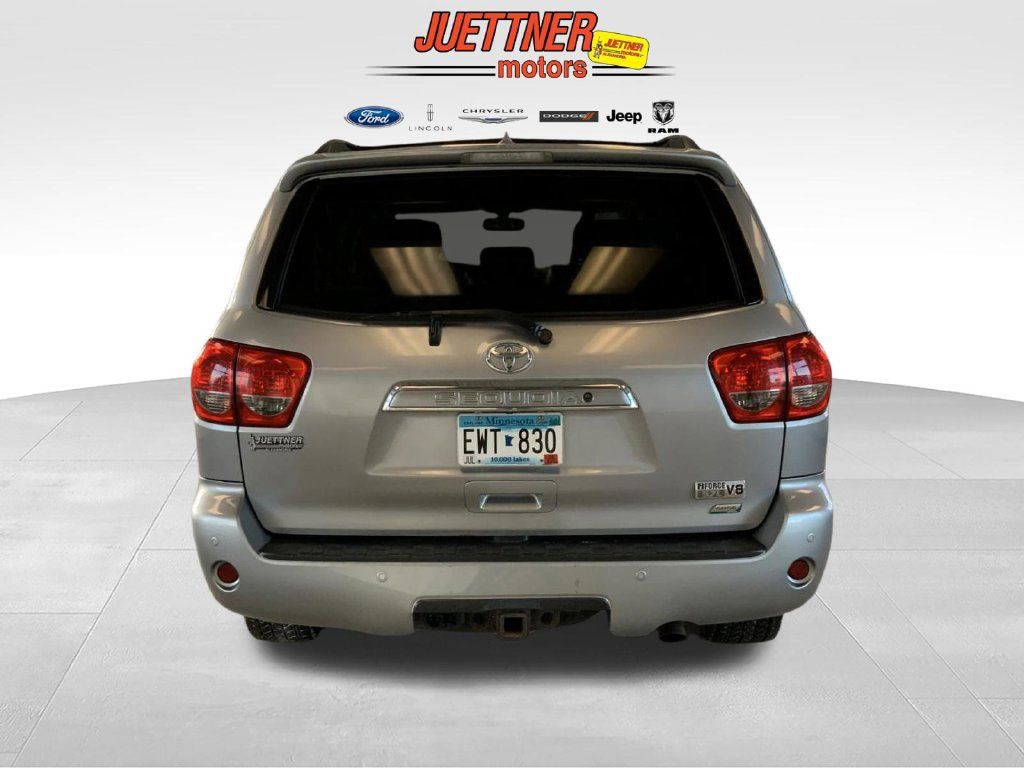 Used 2013 Toyota Sequoia Platinum AWD/4WD image 7