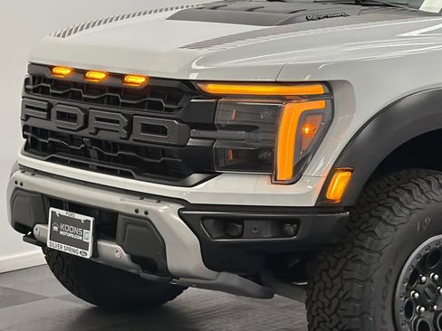 Used 2025 Ford F150 Raptor AWD/4WD image 2
