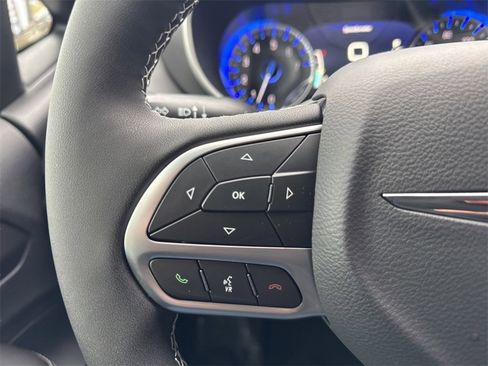 New 2026 Chrysler Voyager LX image 16