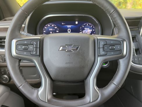 Used 2023 Chevrolet Tahoe Z71 w/ Luxury Package image 43