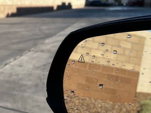 Used 2024 Hyundai Ioniq 5 SE image 17