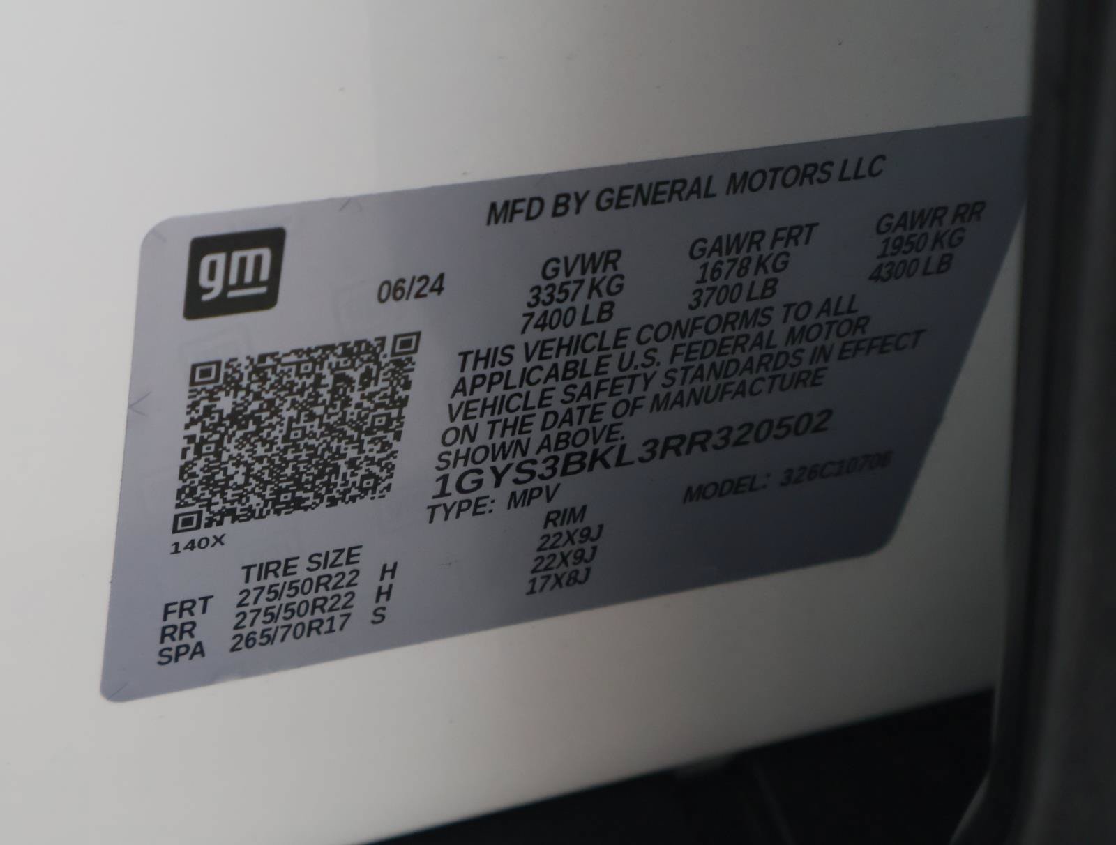 Used 2024 Cadillac Escalade Premium Luxury RWD image 26
