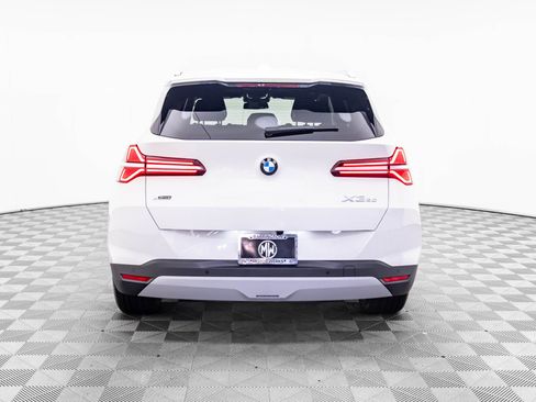 New 2026 BMW X3 xDrive30 image 4