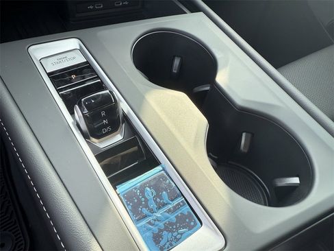 New 2026 Volkswagen Atlas SE image 20