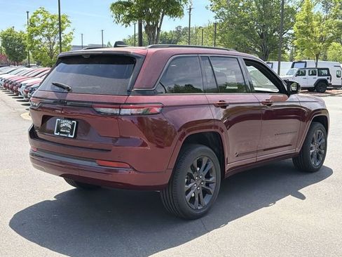 New 2026 Jeep Grand Cherokee Limited AWD/4WD image 13