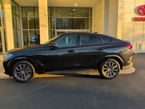 Certified 2023 BMW X6 xDrive40i w/ Executive Package image 6