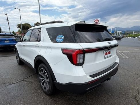 Used 2026 Ford Explorer ST-Line AWD/4WD image 6