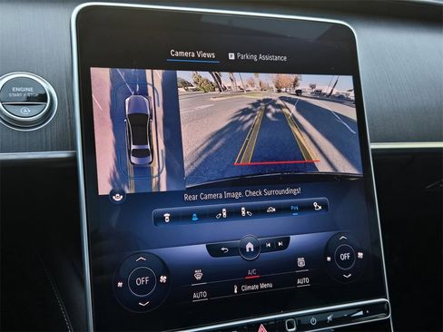 Used 2022 Mercedes-Benz S 580 4MATIC Sedan w/ AMG Line Package image 19