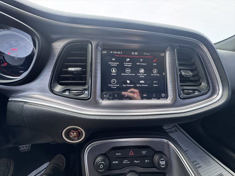 Used 2018 Dodge Challenger R/T Scat Pack RWD image 16