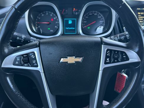 Used 2017 Chevrolet Equinox Premier w/ Enhanced Convenience Package AWD/4WD image 22