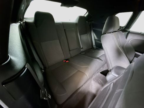 Used 2018 Dodge Challenger SXT w/ Blacktop Package image 26