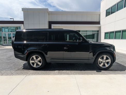 New 2025 Land Rover Defender 130 S image 3