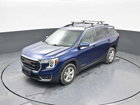 Used 2022 GMC Terrain SLE w/ Driver Convenience Package image 27
