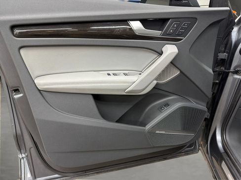 Used 2019 Audi Q5 Prestige w/ Prestige Package AWD/4WD image 36