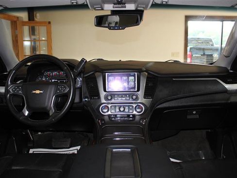 Used 2015 Chevrolet Tahoe LTZ AWD/4WD image 14