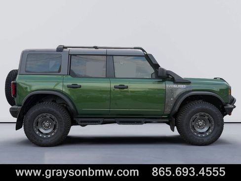 Used 2024 Ford Bronco Everglades AWD/4WD image 2